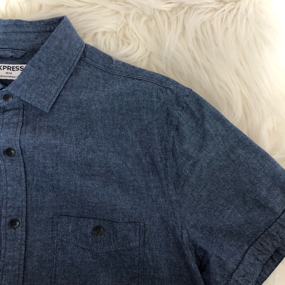 Express Short-Sleeve Button up